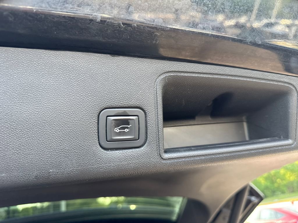 Used 2019 GMC Terrain SLT w/ Preferred Package AWD/4WD image 41