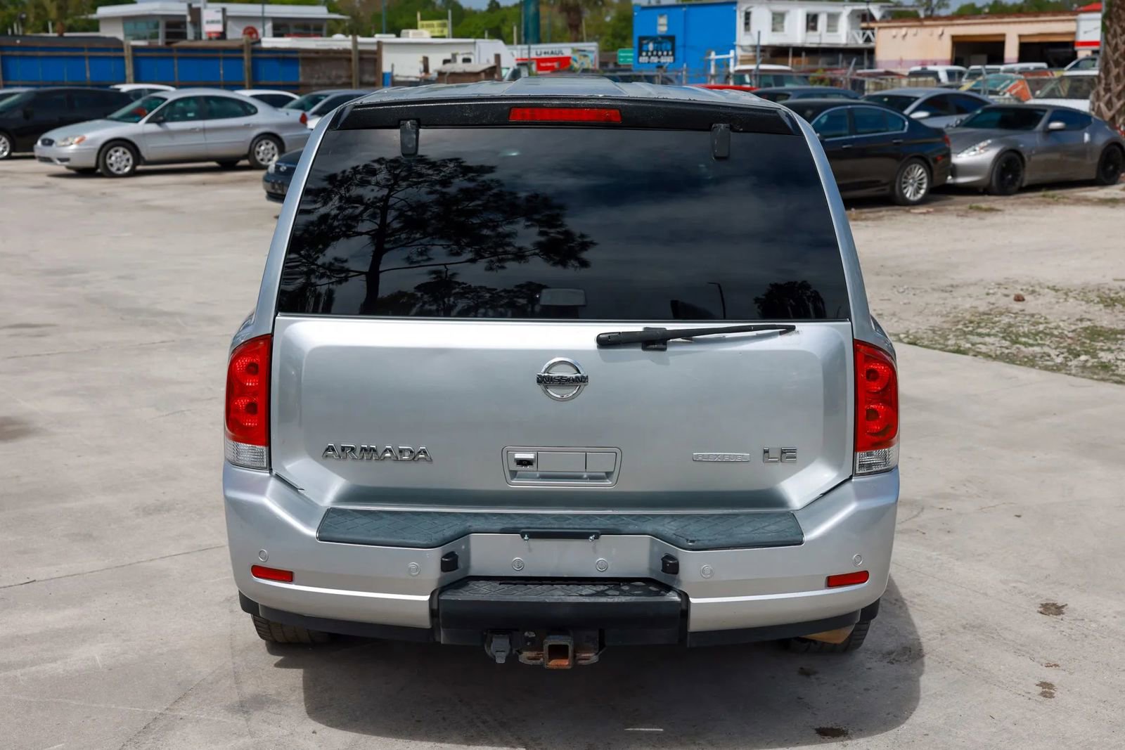 Used 2009 Nissan Armada LE RWD image 6