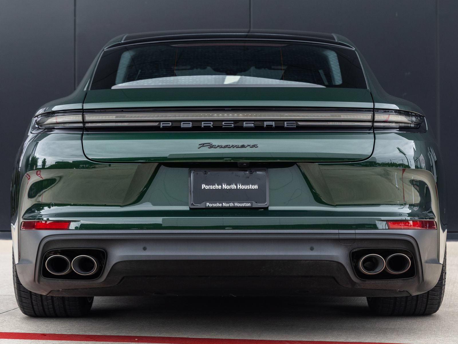 Certified 2025 Porsche Panamera image 10