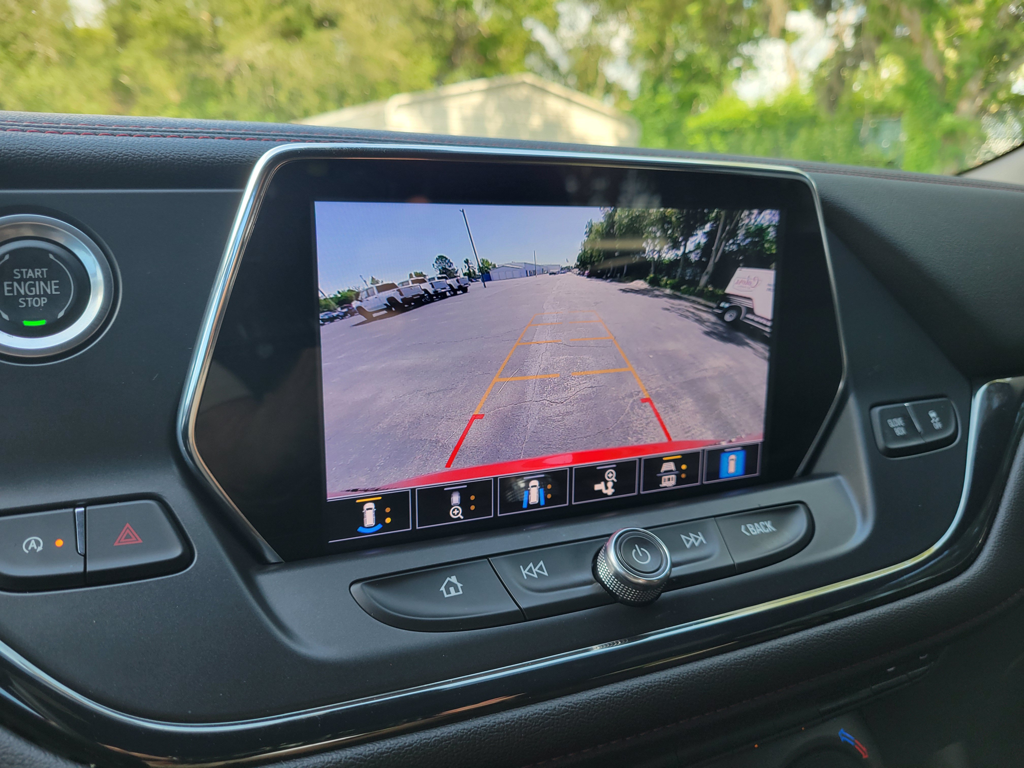 Certified 2021 Chevrolet Blazer RS w/ Enhanced Convenience Package FWD image 23