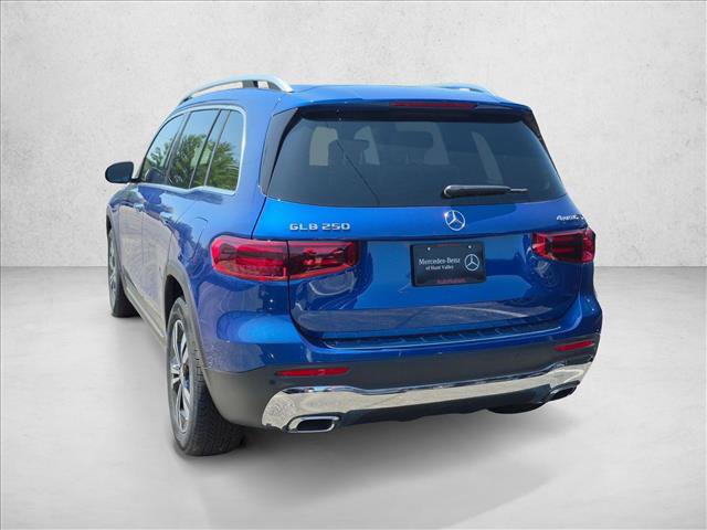 New 2026 Mercedes-Benz GLB 250 4MATIC image 9