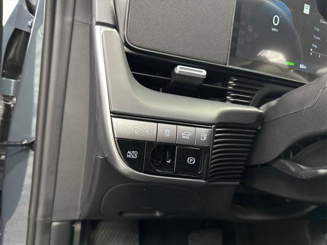 New 2026 Hyundai Ioniq 5 SEL image 32