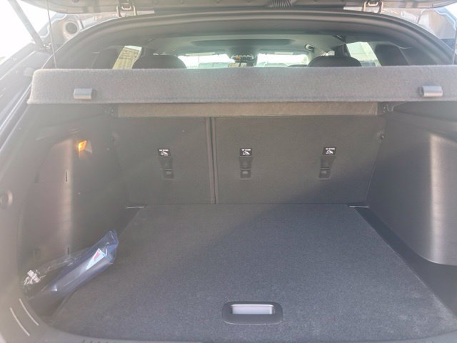 New 2026 Chevrolet Trax RS w/ Sunroof Package FWD image 10