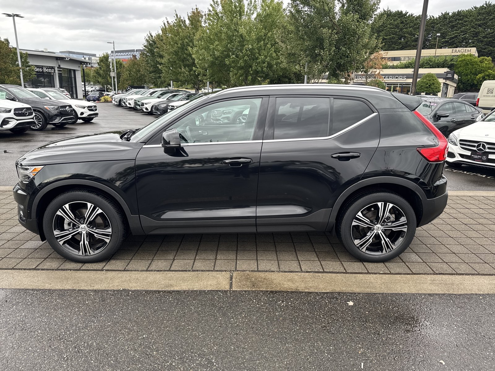 Used 2021 Volvo XC40 T5 Inscription w/ Advanced Package AWD/4WD image 11
