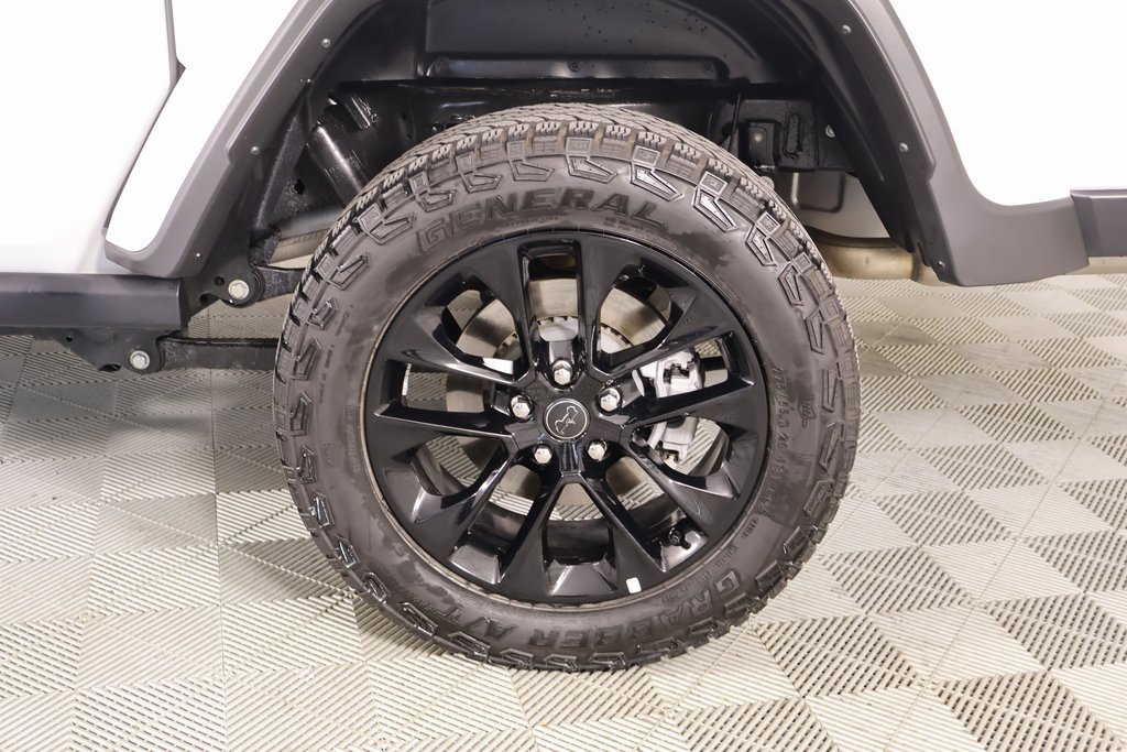 Used 2024 Jeep Gladiator Sport image 17