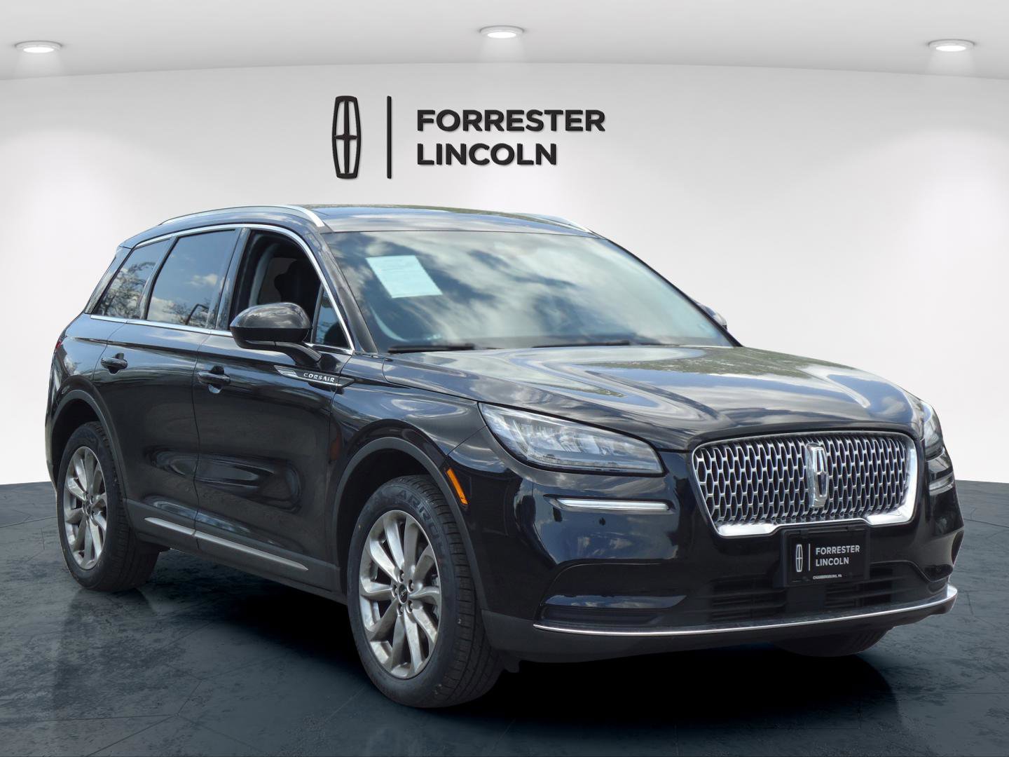 Used 2022 Lincoln Corsair AWD w/ Premium Package image 1