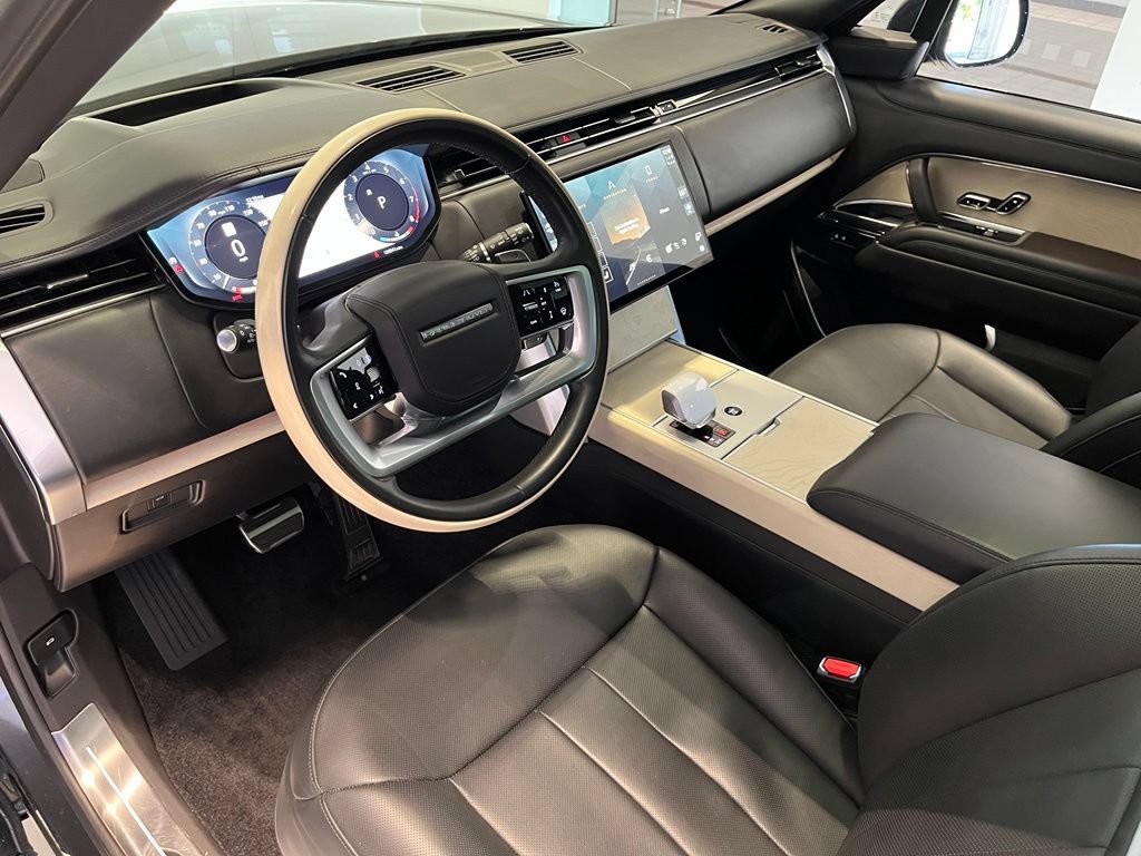 Used 2024 Land Rover Range Rover SV AWD/4WD image 27