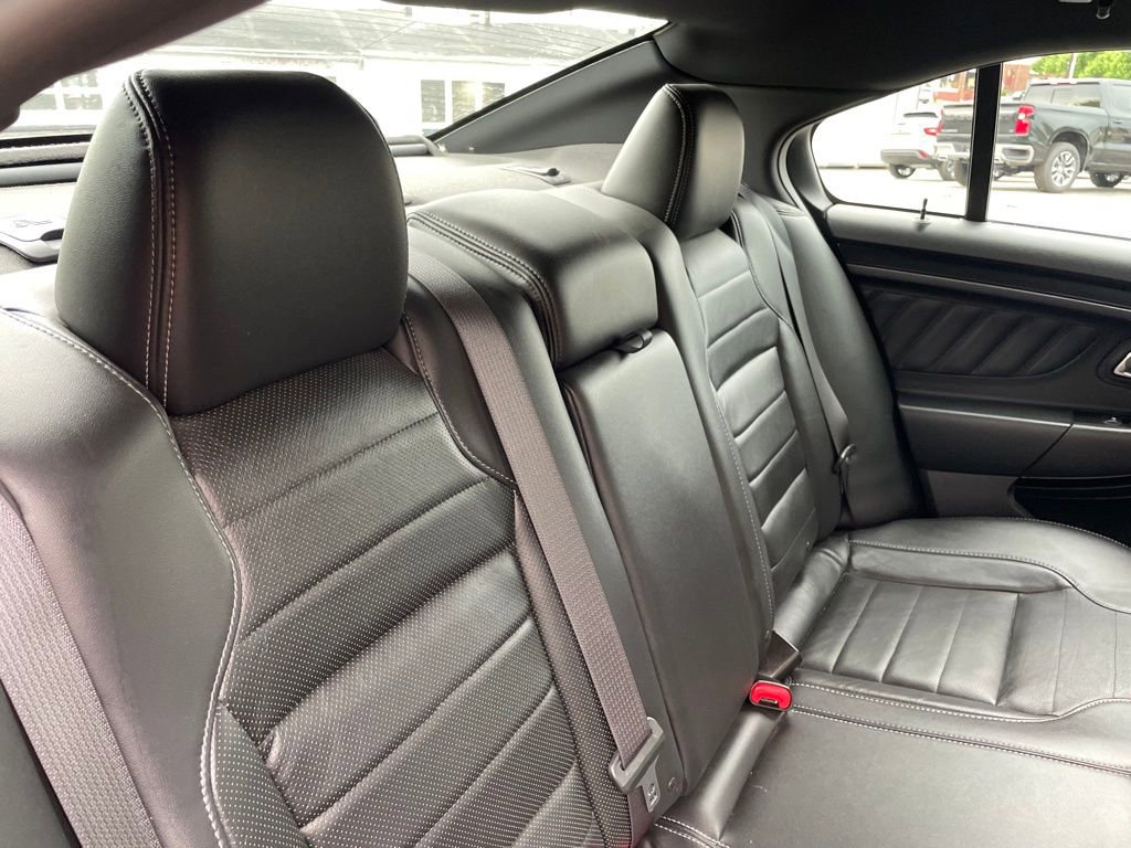 Used 2016 Ford Taurus SHO w/ Equipment Group 401A AWD/4WD image 37