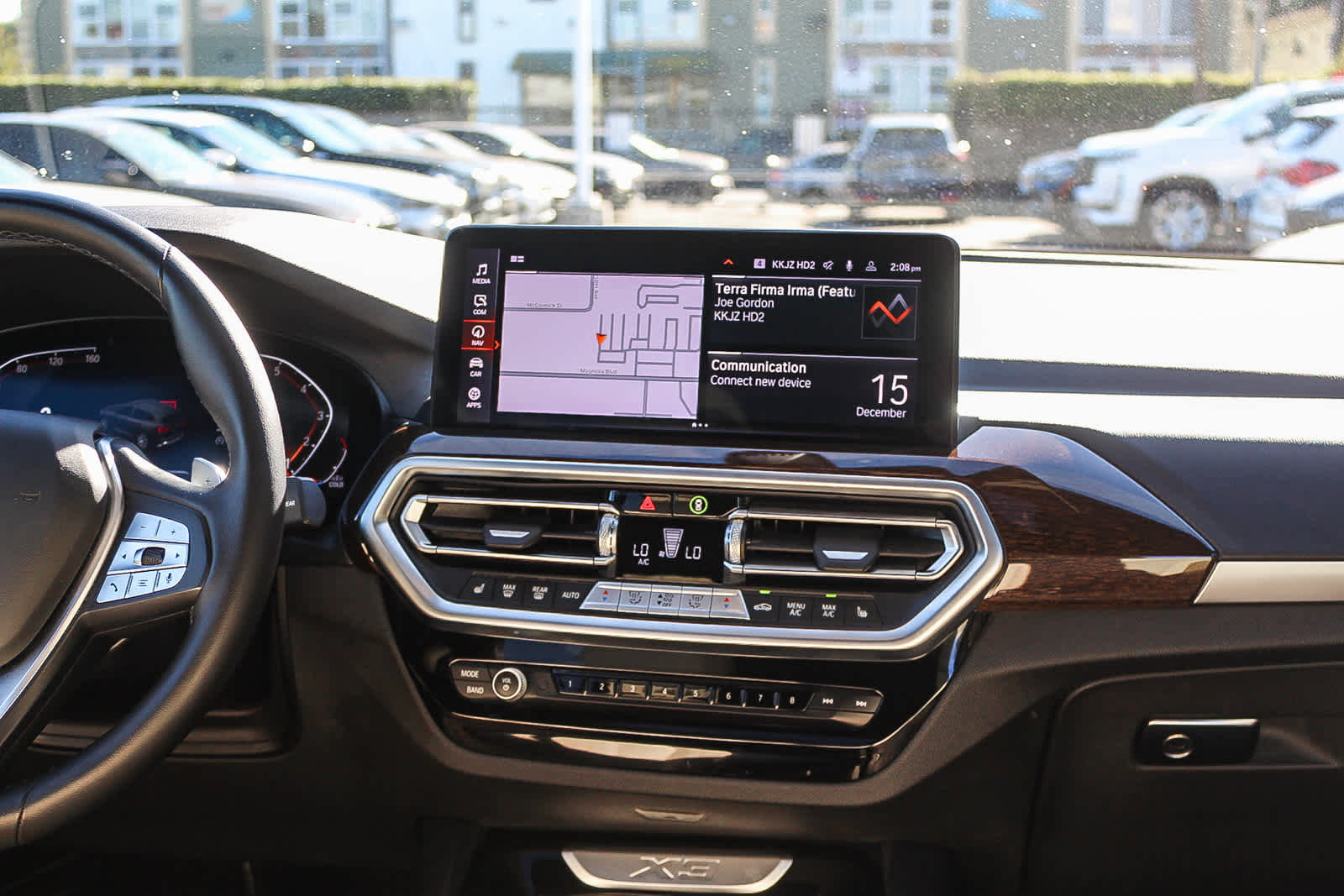 Used 2024 BMW X3 sDrive30i w/ Premium Package image 13