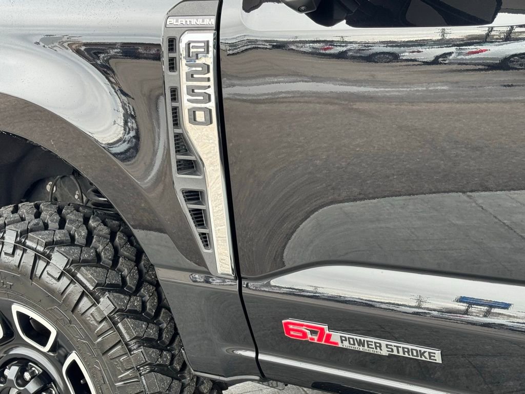 Used 2023 Ford F250 Platinum image 5