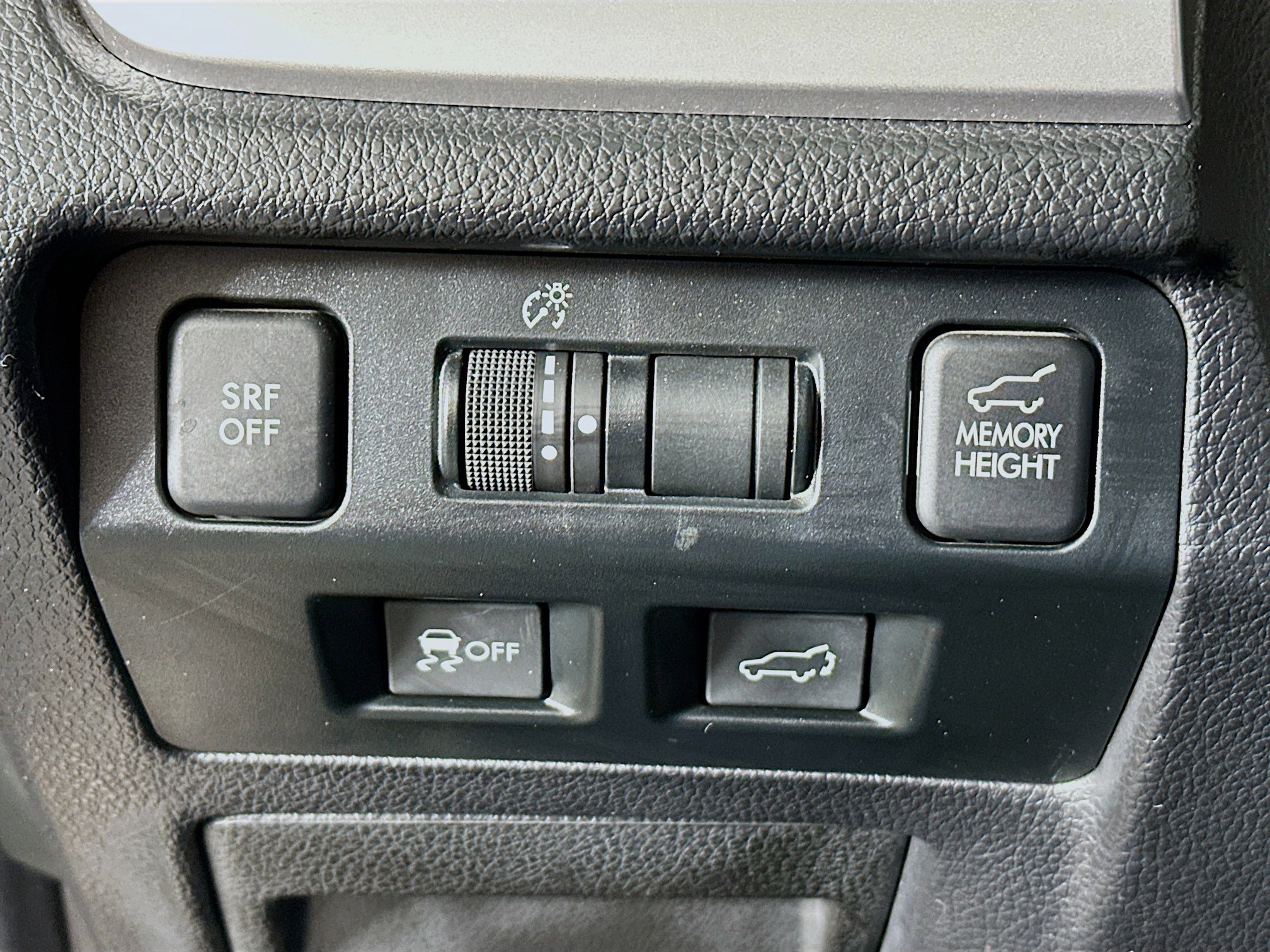 Used 2016 Subaru Forester 2.5i Touring w/ Eyesight & Navigation System image 17