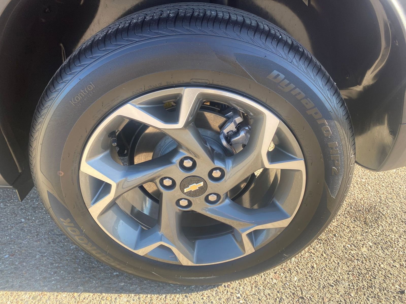 Used 2025 Chevrolet Trax LT image 30