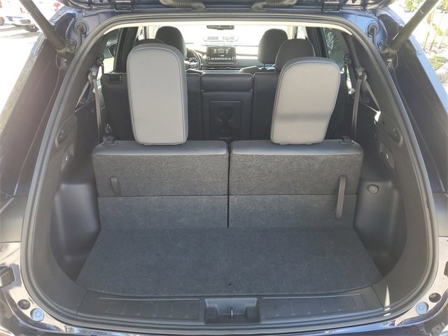 Used 2022 Mitsubishi Outlander SE image 11