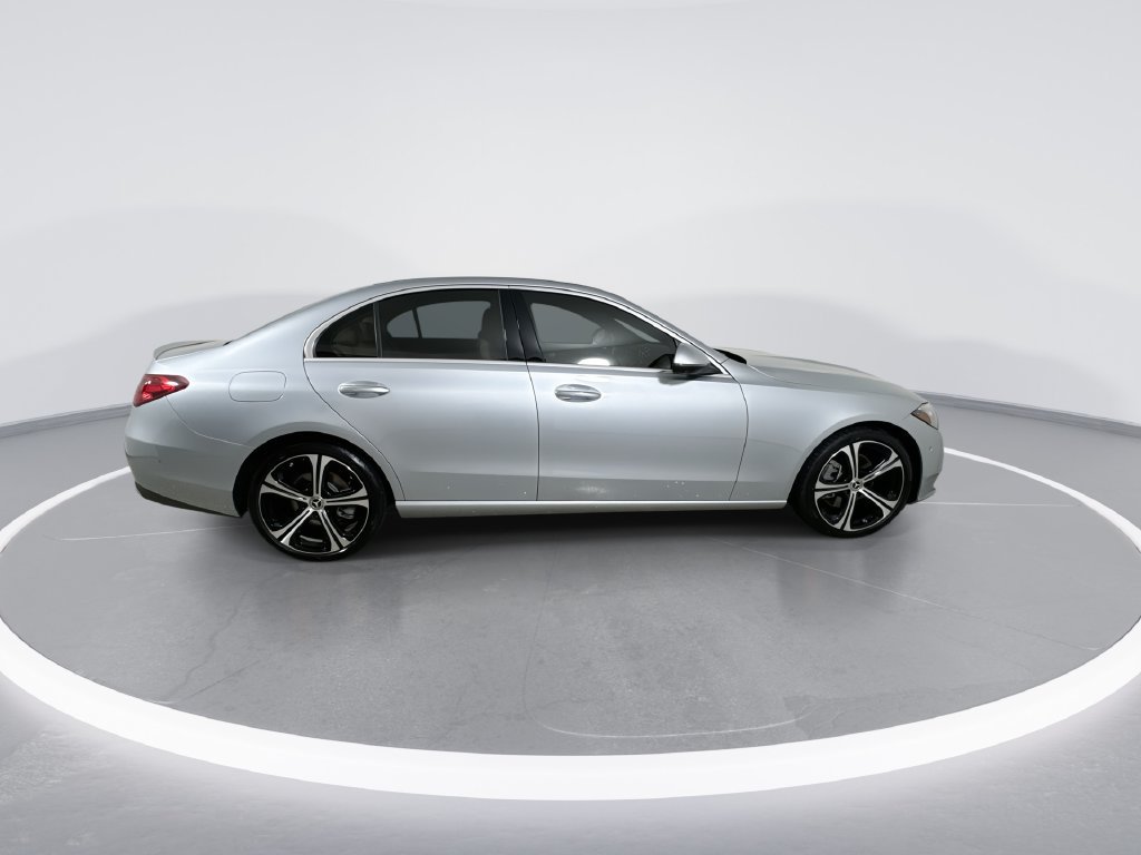 Used 2025 Mercedes-Benz C 300 Sedan image 9