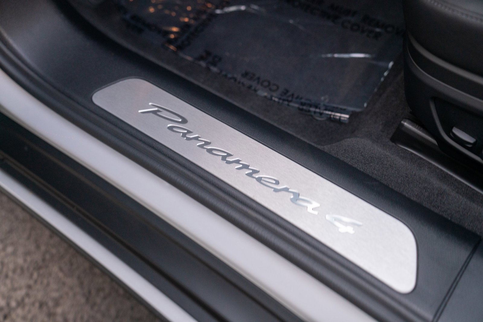 New 2026 Porsche Panamera image 12