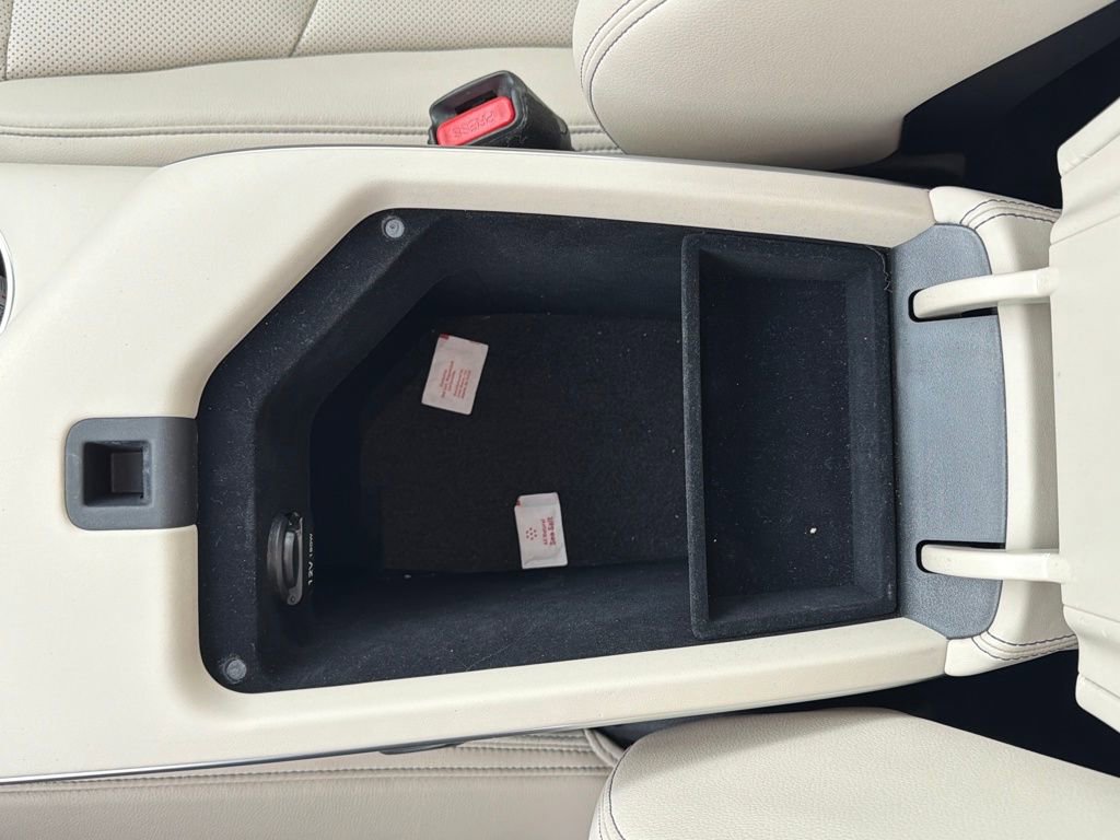 Used 2025 Genesis GV70 2.5T w/ Select Package image 29