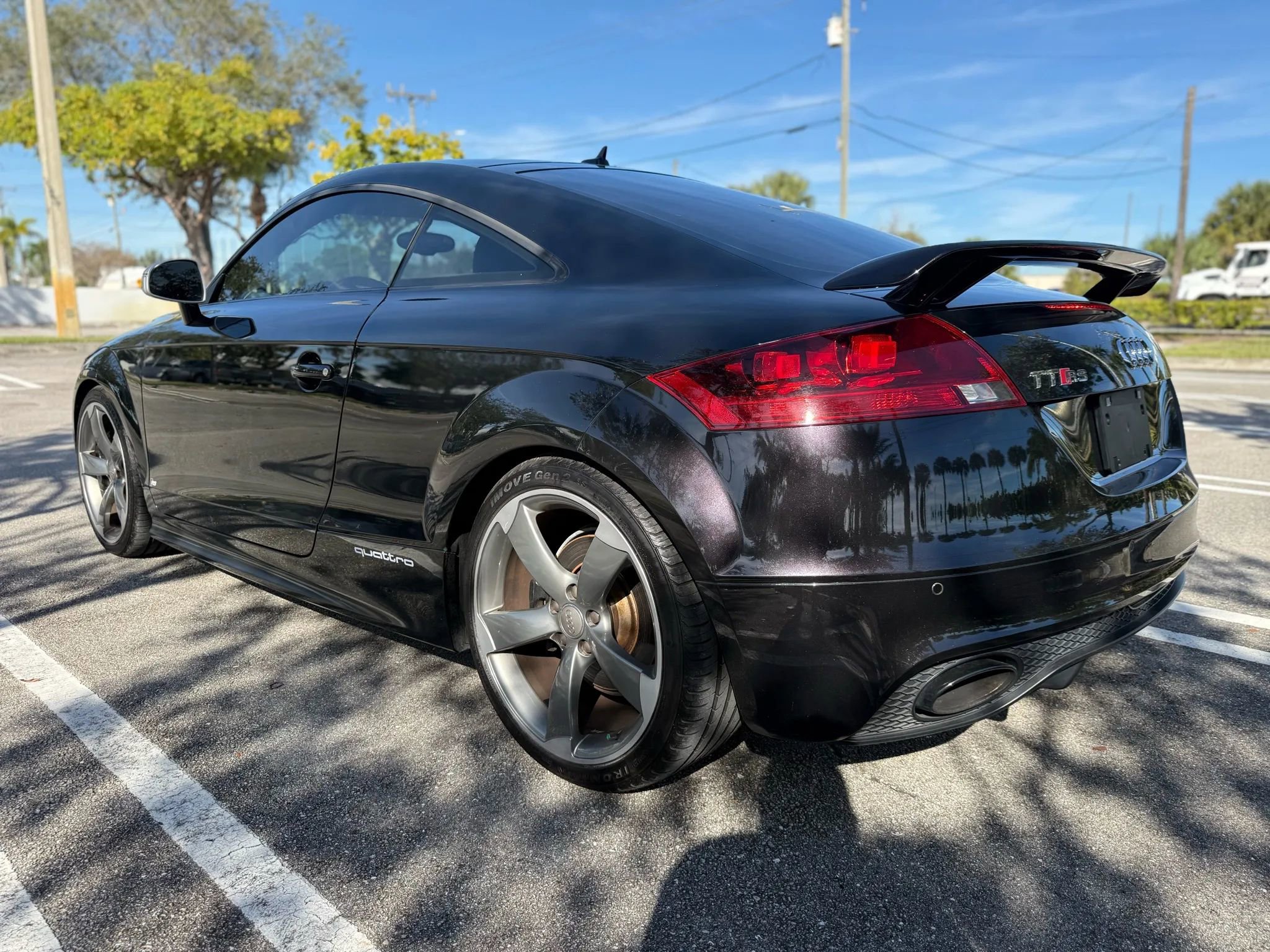 Used 2012 Audi TT RS w/ Tech Pkg image 5