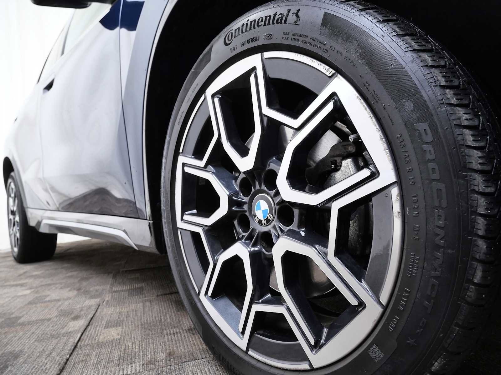 Used 2023 BMW X1 xDrive28i w/ Convenience Package image 9