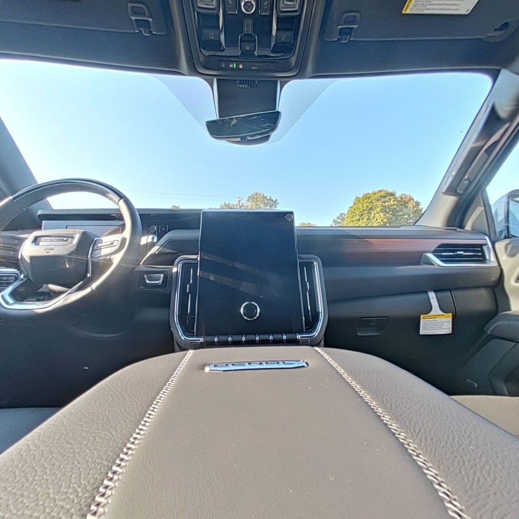 New 2026 GMC Yukon Denali w/ Denali Reserve Package image 37