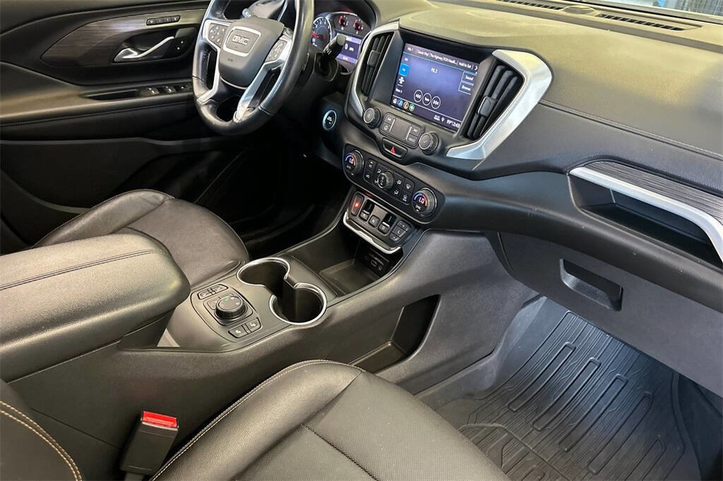 Used 2020 GMC Terrain SLT w/ Preferred Package image 17