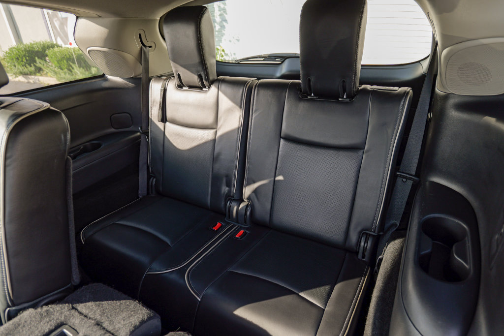 Used 2017 INFINITI QX60 Luxe w/ Premium Plus Package AWD/4WD image 29