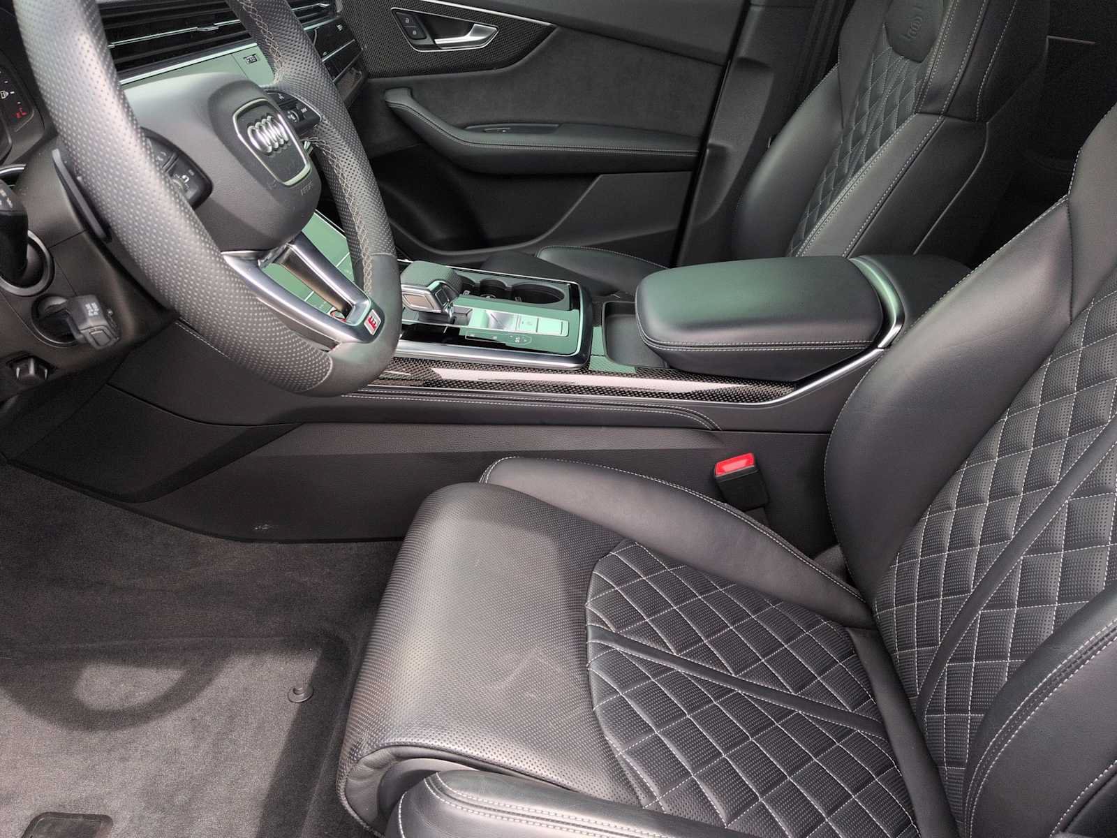 Used 2023 Audi SQ8 Premium Plus w/ Executive Package AWD/4WD image 16