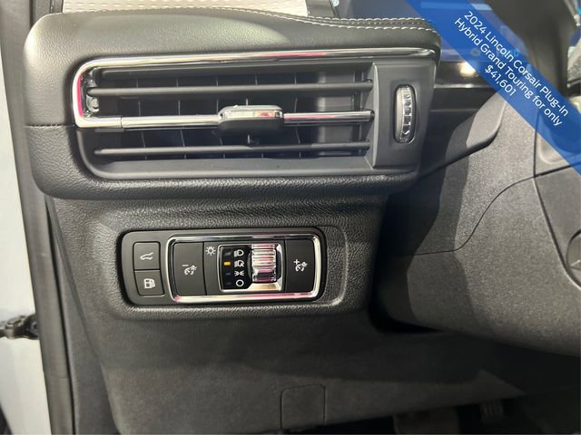 Used 2024 Lincoln Corsair Grand Touring w/ Equipment Group 302A image 17