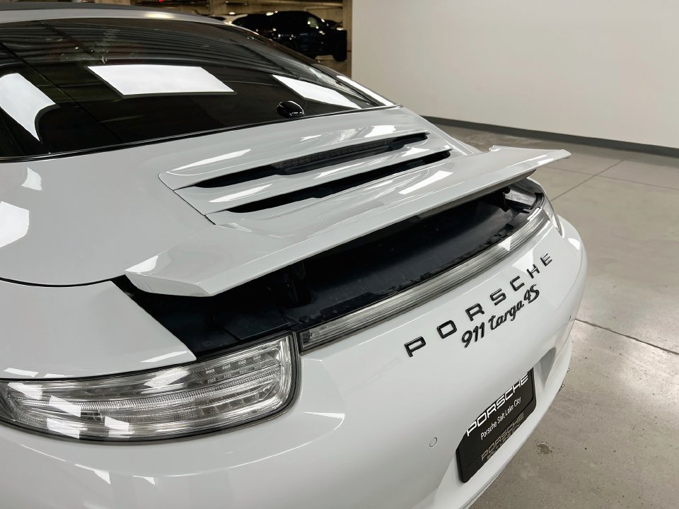 Used 2015 Porsche 911 Targa 4S AWD/4WD image 40