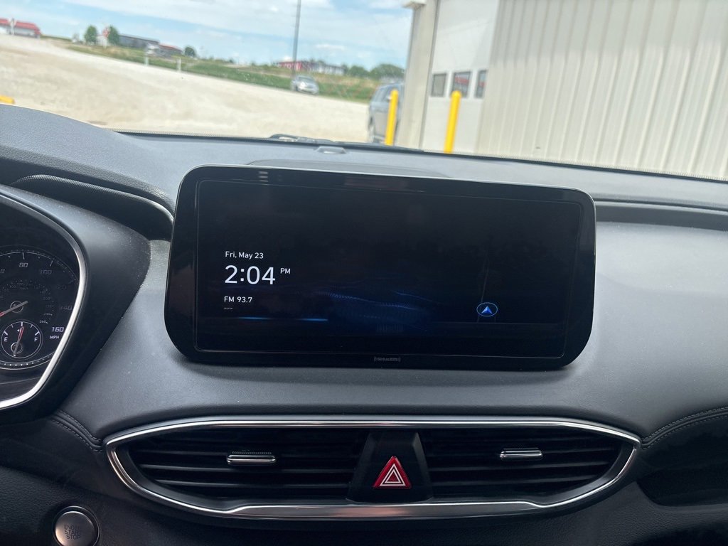 Used 2023 Hyundai Santa Fe SEL image 16