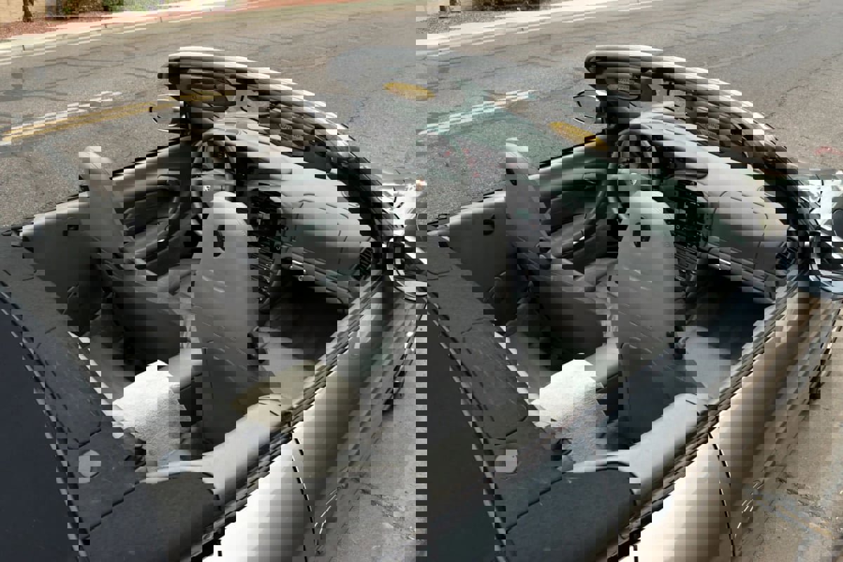 Used 2002 Porsche 911 Cabriolet image 14