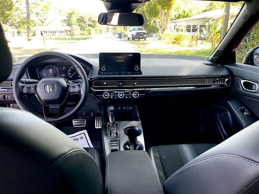 Used 2022 Honda Civic Sport image 9