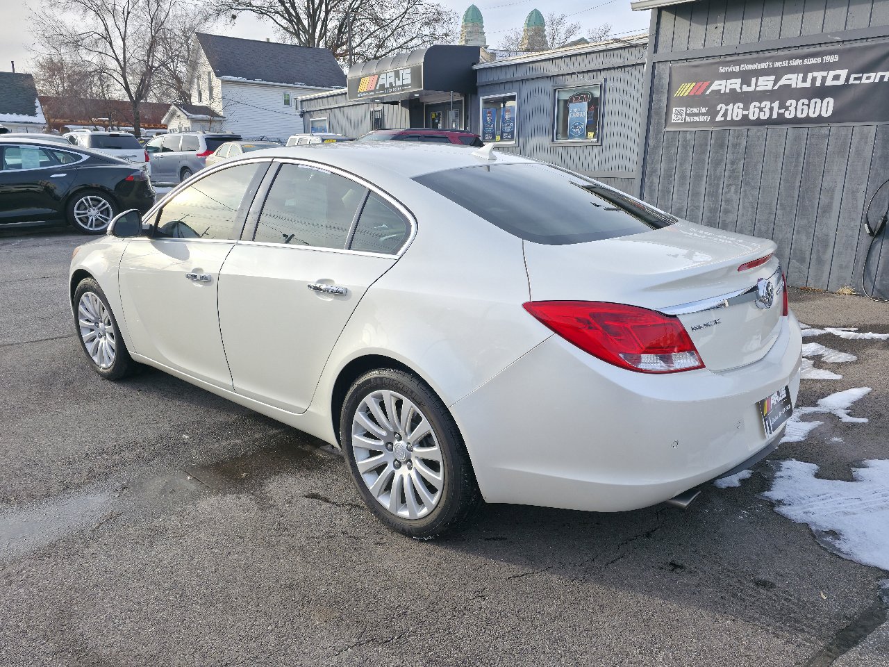 Used 2012 Buick Regal Premium image 9