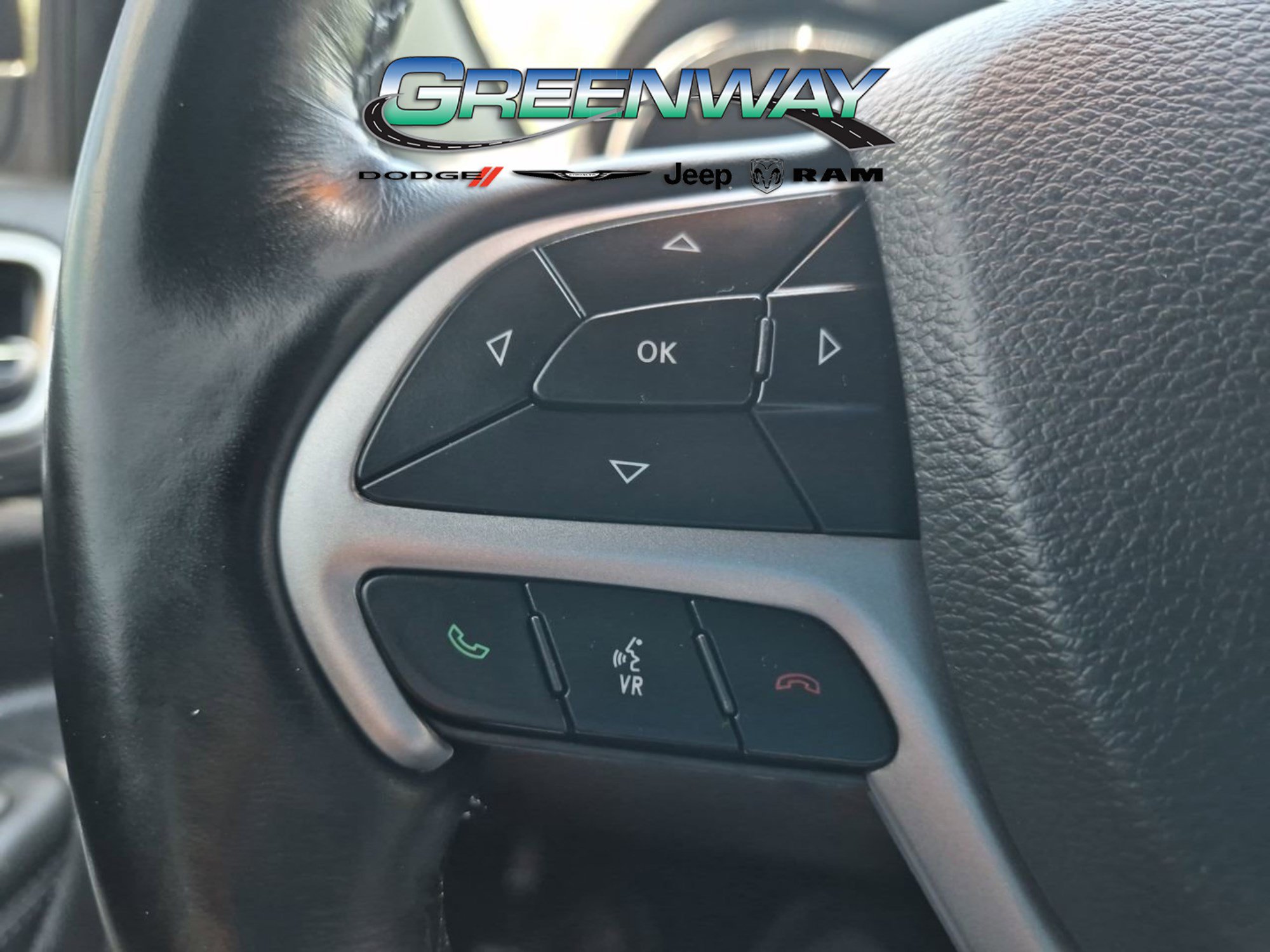 Used 2022 Jeep Grand Cherokee Laredo X RWD image 24