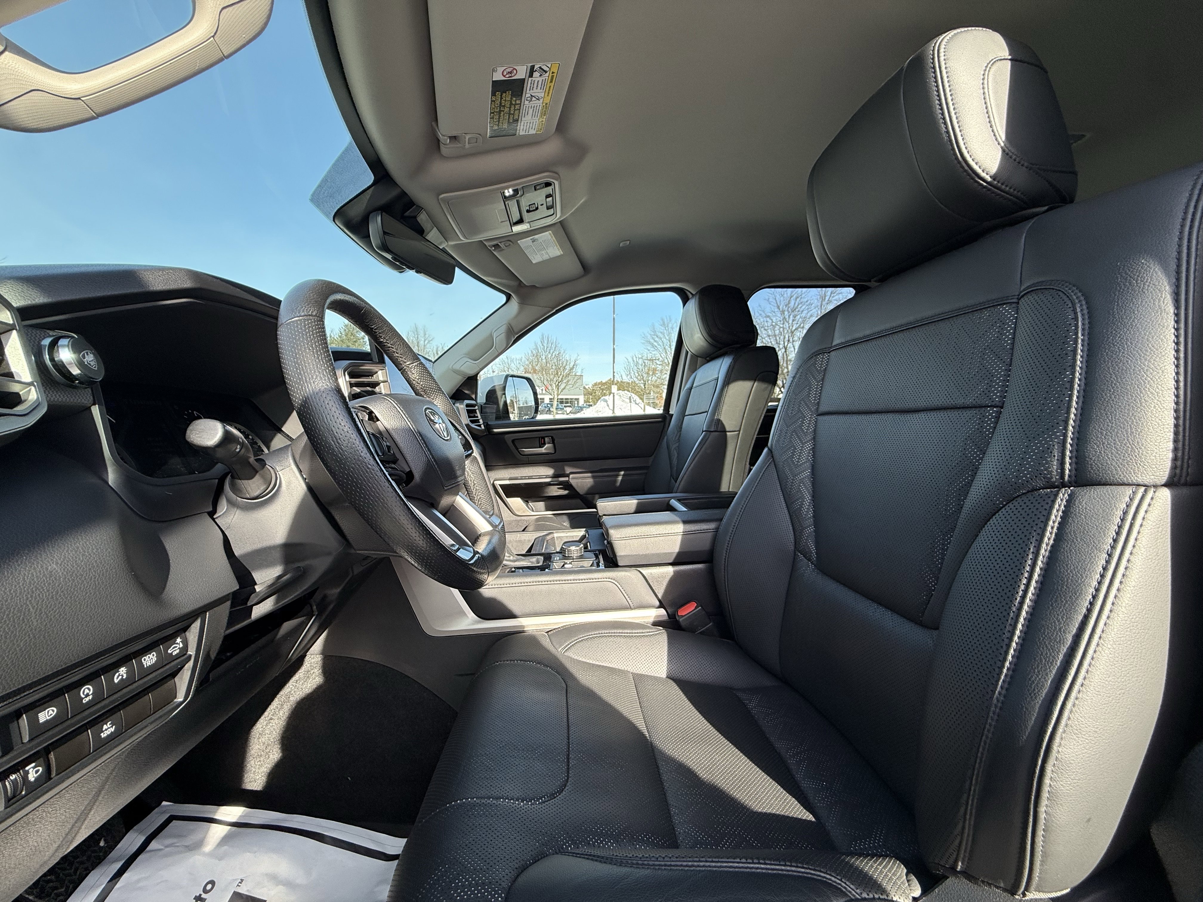 Used 2022 Toyota Tundra Limited image 29