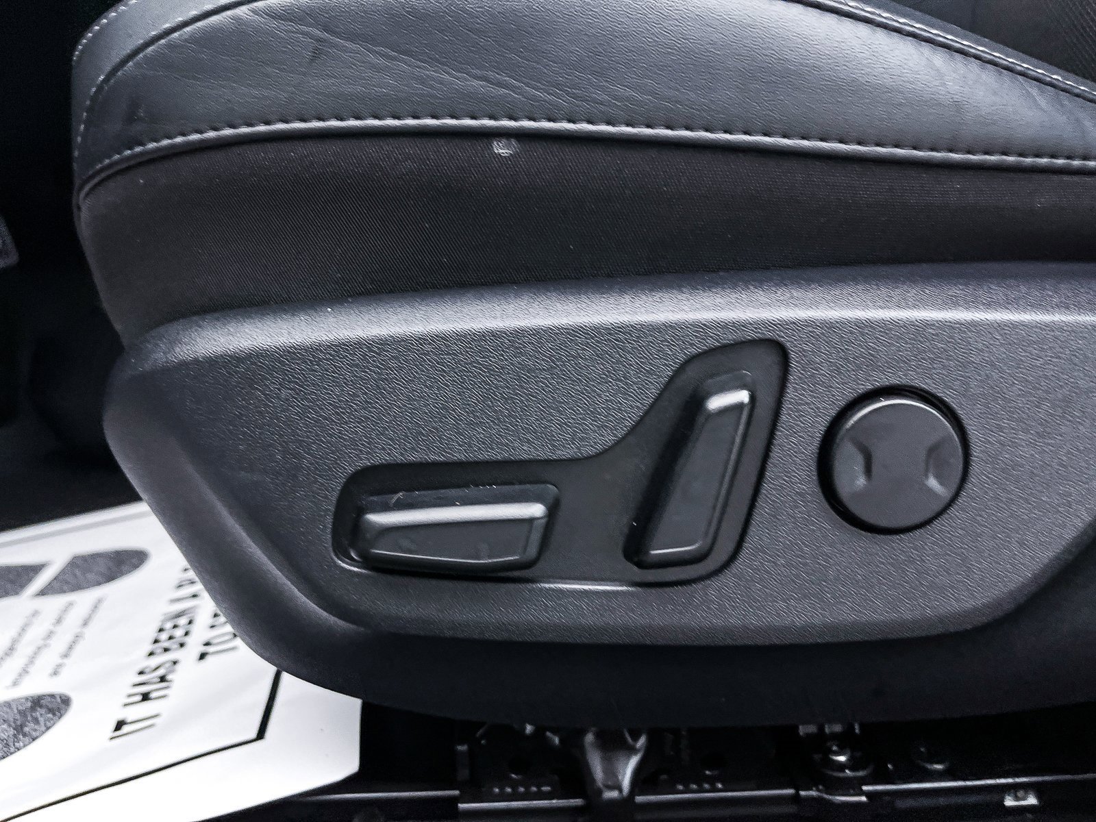 Used 2023 Kia EV6 Light image 18