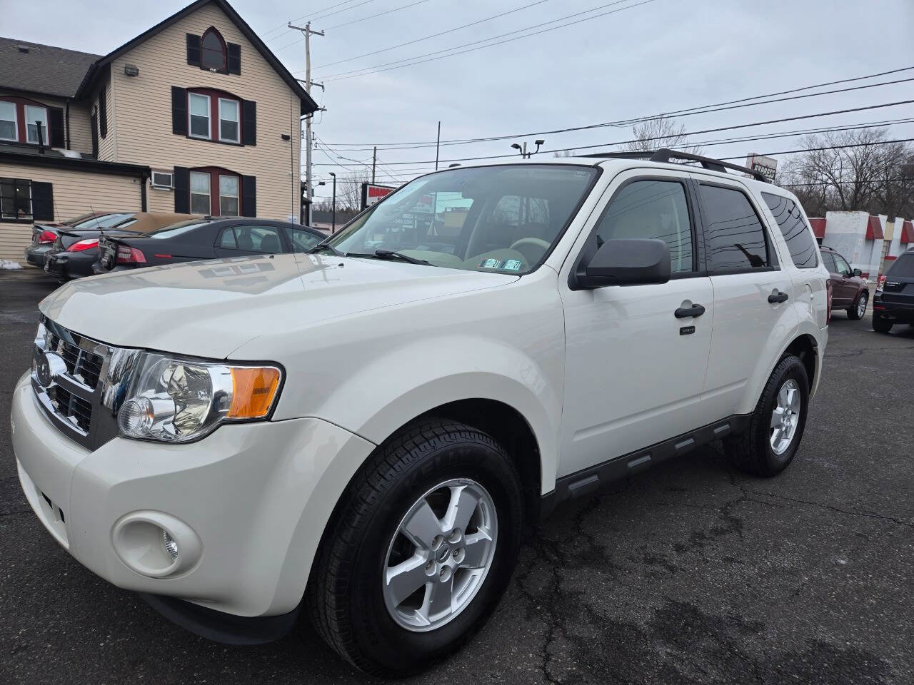 Used 2011 Ford Escape XLT w/ 202A Rapid Spec Order Code image 10