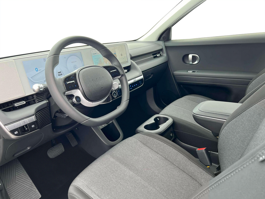 New 2024 Hyundai Ioniq 5 SE AWD/4WD image 15