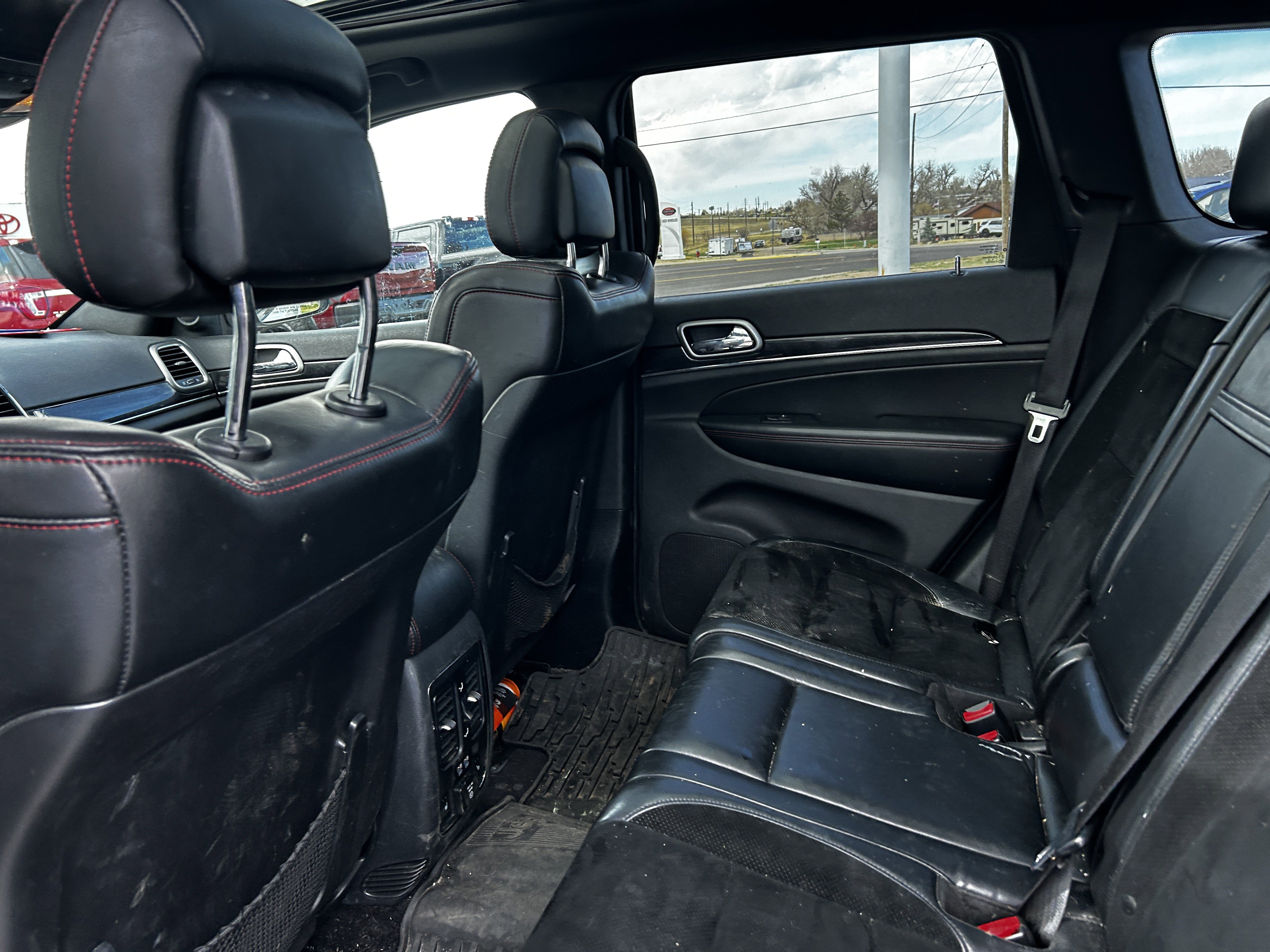 Used 2017 Jeep Grand Cherokee Trailhawk w/ Trailhawk Luxury Group image 8