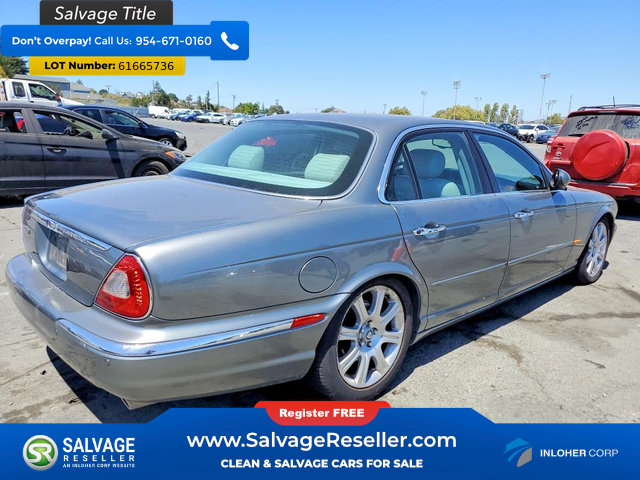 Used 2004 Jaguar XJ8 RWD image 4
