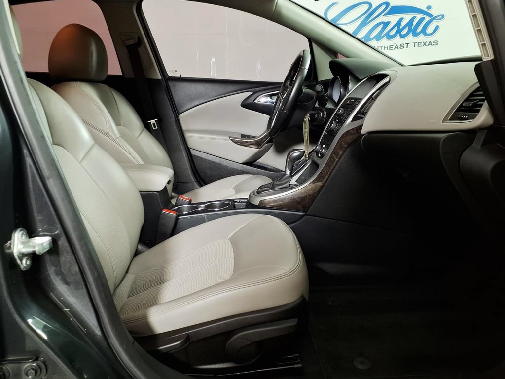 Used 2014 Buick Verano FWD image 13