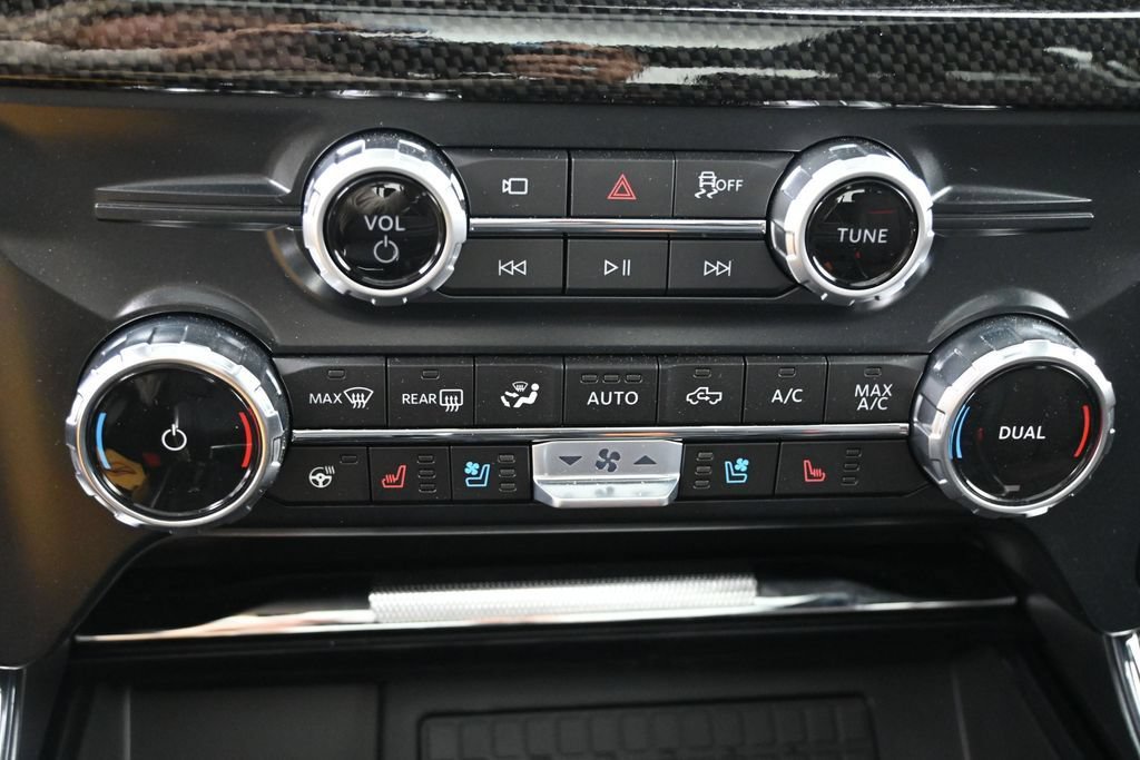 New 2025 Ford F150 Lariat w/ Equipment Group 502A High AWD/4WD image 23