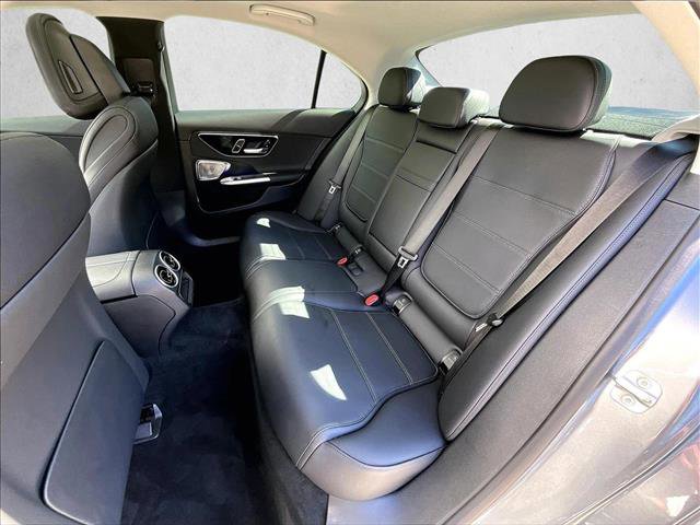 Used 2025 Mercedes-Benz C 300 Sedan image 28