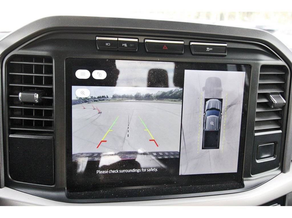 Used 2023 Ford F150 Lightning XLT AWD/4WD image 25
