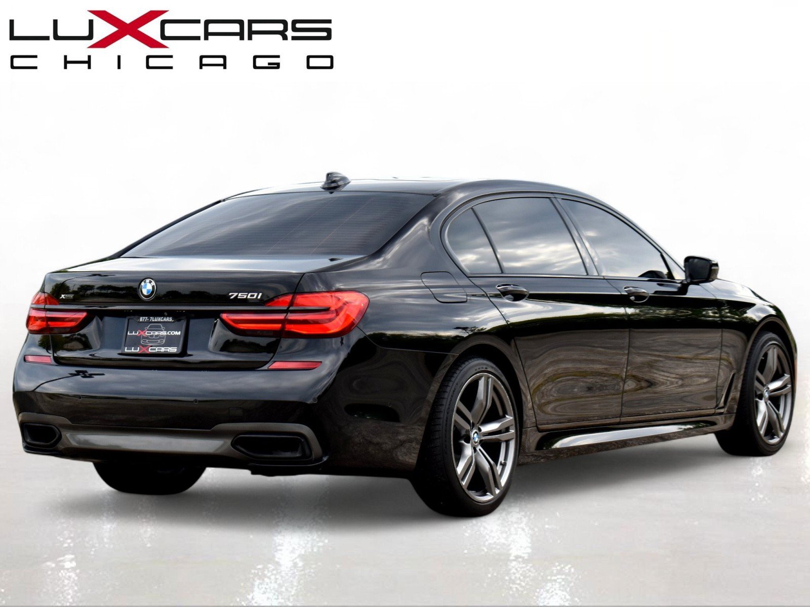Used 2016 BMW 750i xDrive AWD/4WD image 11