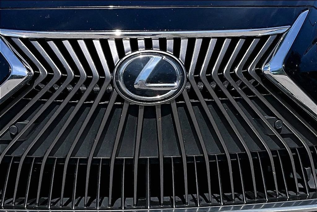Used 2021 Lexus ES 250 w/ Premium Package AWD/4WD image 29