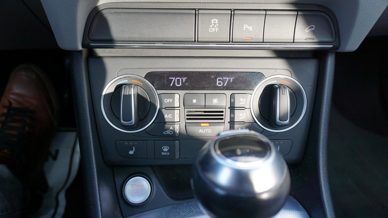 Used 2017 Audi Q3 2.0T Premium Plus w/ Premium Plus Package image 22