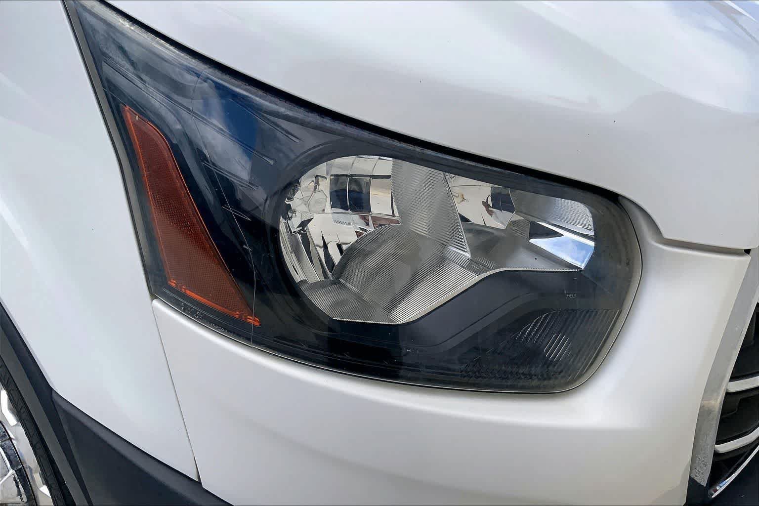 Used 2020 Ford Transit 150 Low Roof RWD image 30