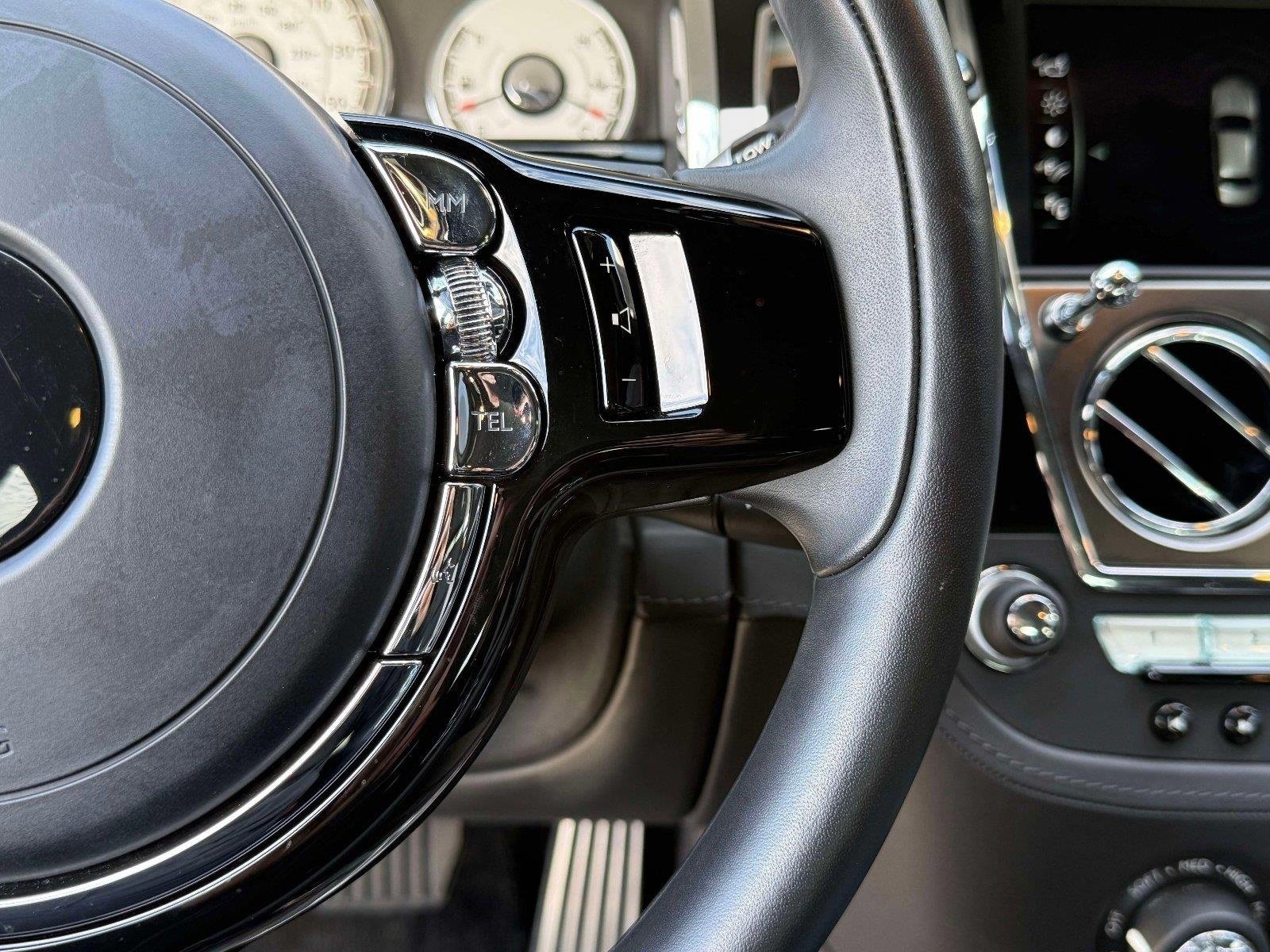 Used 2020 Rolls-Royce Ghost RWD image 56