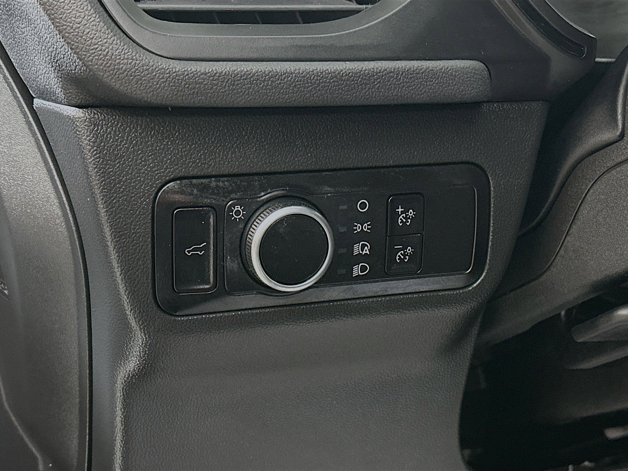 Used 2023 Ford Escape ST-Line image 10