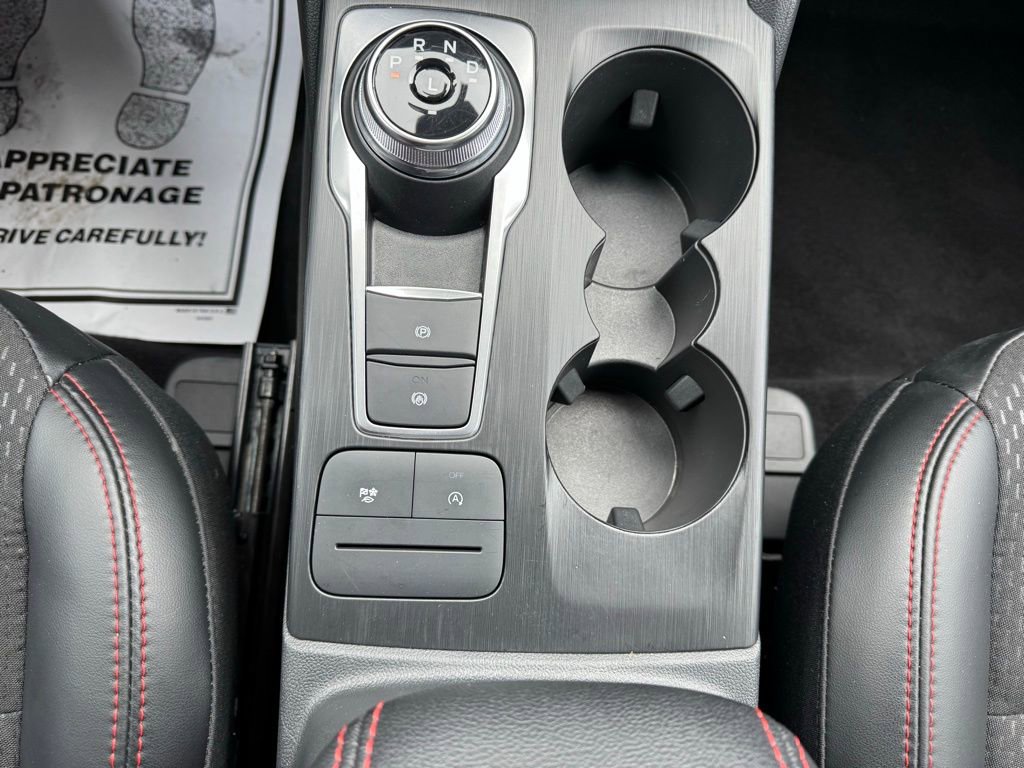 Used 2025 Ford Escape ST-Line image 20